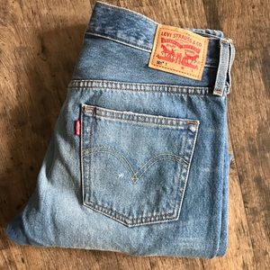 Levi’s Boyfriend Jeans
